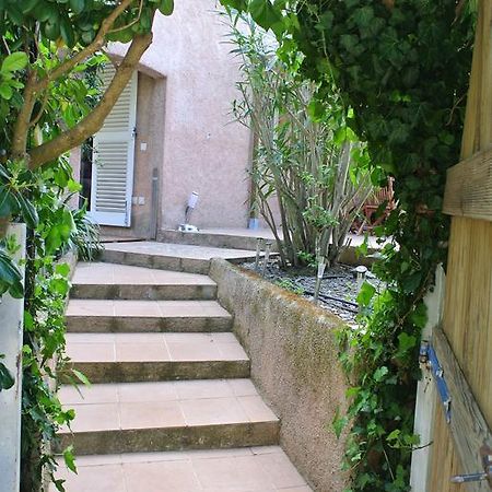 Апартаменты Les Rives De St Tropez Сен-Тропе Экстерьер фото